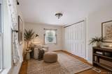 9 Horns Park Road - Photo 13