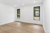 1080 Westminster Avenue - Photo 16
