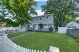10 Field Place - Photo 2
