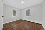 10 Field Place - Photo 13
