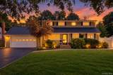 719 Glenridge Lane - Photo 2