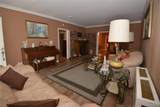 7 Bay Avenue - Photo 15