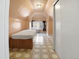2448 Devoe Terrace - Photo 18