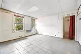 65-50 Woodside Avenue - Photo 21