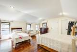 67 Brewster St - Photo 32