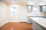 2723 Colden Avenue - Photo 3