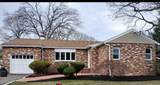 205 Ontario Avenue - Photo 1