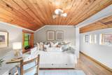 689 Albany Post Road - Photo 13