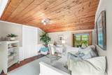 689 Albany Post Road - Photo 6