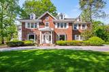 7 Willow Road - Photo 1