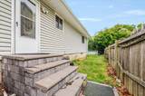 22 Mastic Boulevard - Photo 16