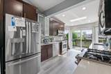 654 Derby Avenue - Photo 7