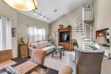 1425 Jerusalem Avenue - Photo 2