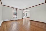 31 Broadway - Photo 16