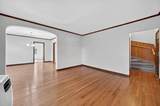 31 Broadway - Photo 17