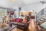 883 Saint James Place - Photo 5