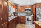 883 Saint James Place - Photo 8