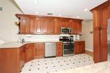 15 Castle Court - Photo 13