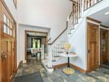 184 Circle Drive - Photo 2