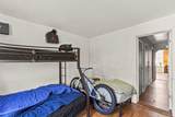976 Sackett Avenue - Photo 17