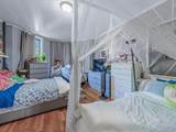 1062 Seneca Avenue - Photo 12