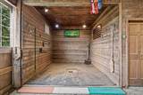 1535 Middle Road - Photo 14