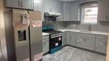 1111 Clarence Avenue - Photo 15