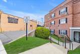 21 Village Avenue - Photo 14