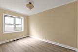 21 Village Avenue - Photo 7