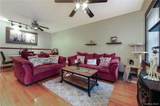 10 Nosband Avenue - Photo 9