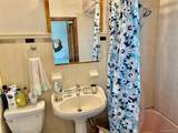 993 Duncan Street - Photo 17