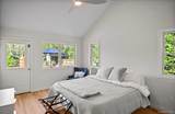 7 Sims Avenue - Photo 19