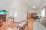 2811 Haring Street - Photo 5