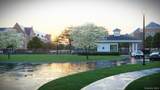 300 Carleton Avenue - Photo 16