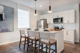 300 Carleton Avenue - Photo 3
