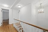 15 Blue Jay Drive - Photo 32