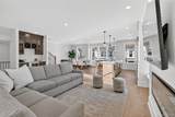 1817 Soundview Court - Photo 7