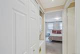 91 Village Circle - Photo 14