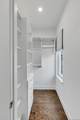 1431 Old Northern Boulevard - Photo 14