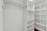 1431 Old Northern Boulevard - Photo 15