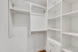 1431 Old Northern Boulevard - Photo 18
