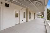 1431 Old Northern Boulevard - Photo 4