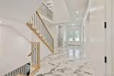 9 Wendover Lane - Photo 3