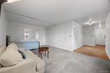 480 Riverdale - Photo 8