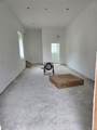 136 Orange Turnpike - Photo 3