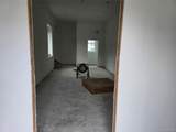 136 Orange Turnpike - Photo 10