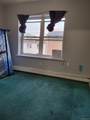 514 B 32 Street - Photo 3