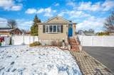 1560 A Street - Photo 2