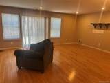 82 Lakeview Drive - Photo 3