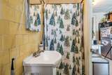 656 Henry Street - Photo 18